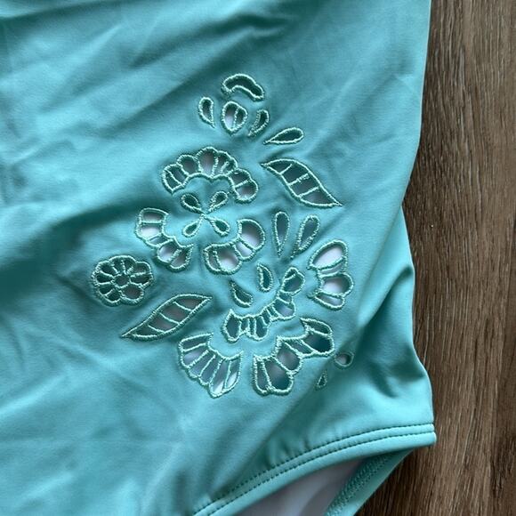 Venus Eyelet One-Piece Bathing Suit Blue Endeavor Pearl White Size 8 - Picture 2 of 6